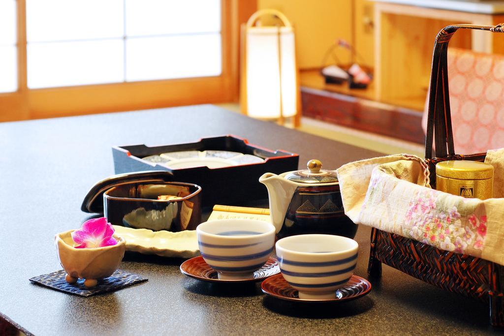 Dogo Grand Hotel Matsuyama  Ngoại thất bức ảnh